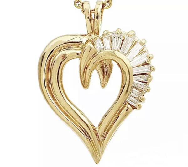 14K Yellow Gold Genuine Diamond Heart Pendant Necklace