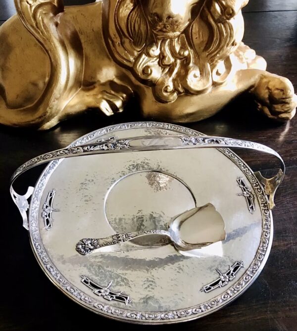 Durgin Sterling Silver Bonbon Server